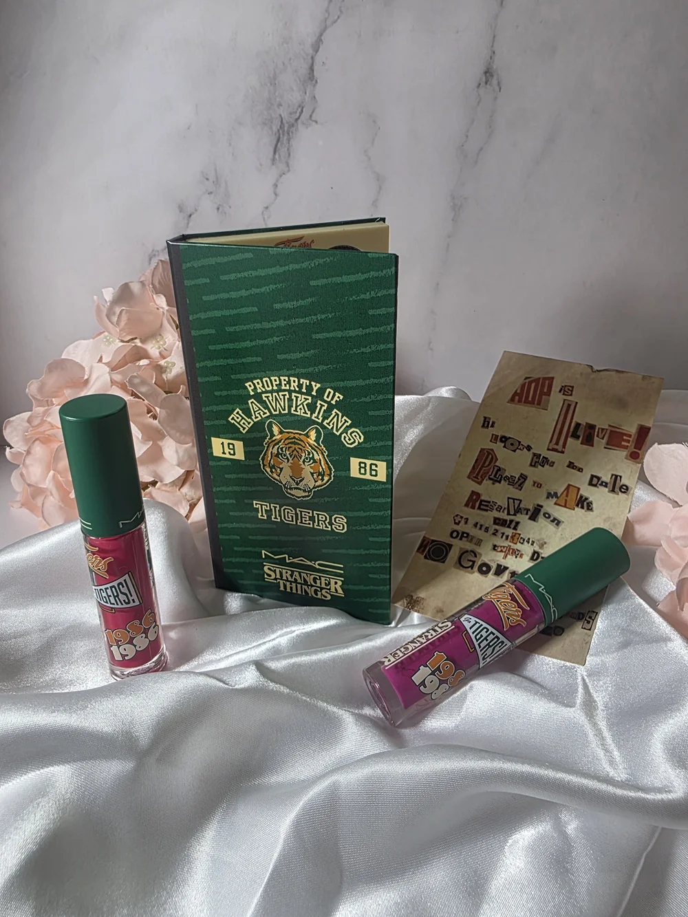 MAC Cosmetics x Stranger Things Lipstick Set - Twilight Pink